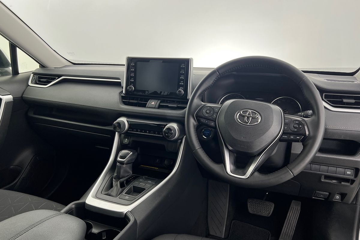 2020 Toyota RAV4 GXL AXAH52R