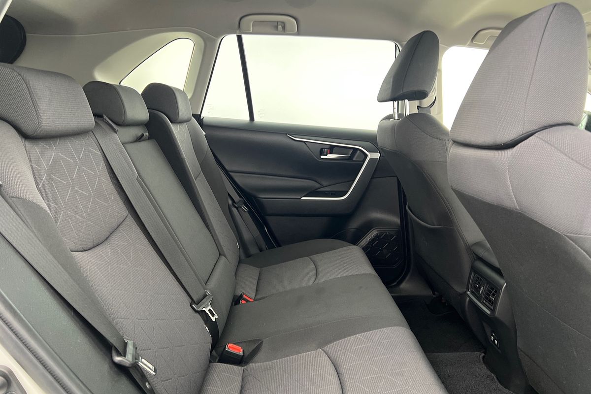 2020 Toyota RAV4 GXL AXAH52R