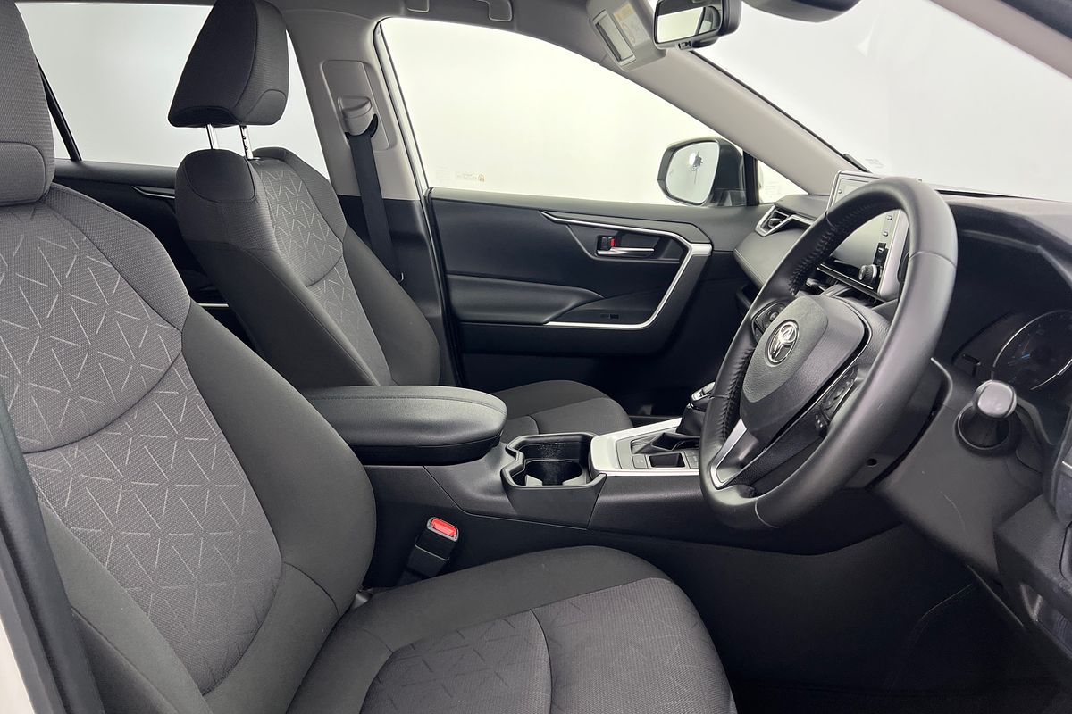 2020 Toyota RAV4 GXL AXAH52R