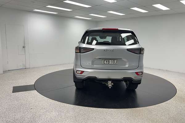2022 Isuzu MU-X LS-M