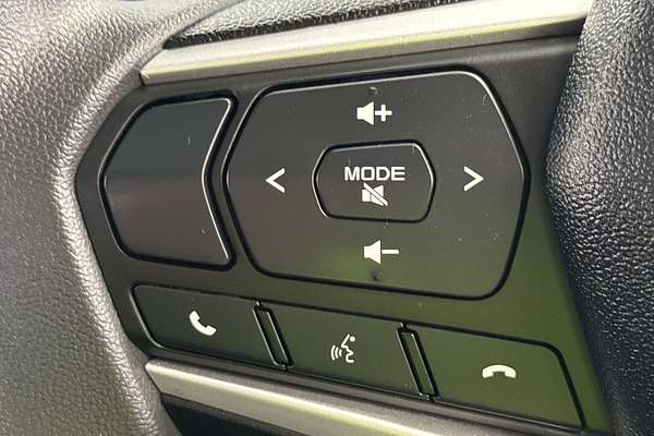 2022 Isuzu MU-X LS-M