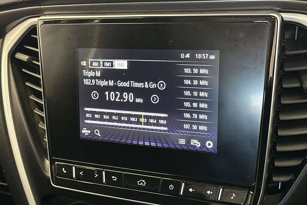 2022 Isuzu MU-X LS-M