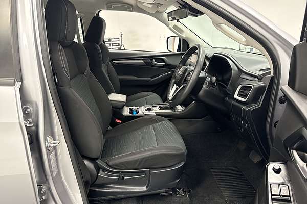 2022 Isuzu MU-X LS-M