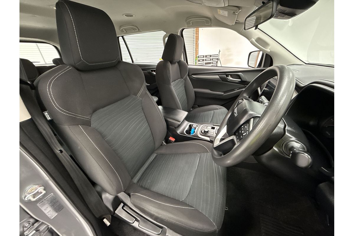 2022 Isuzu MU-X LS-M