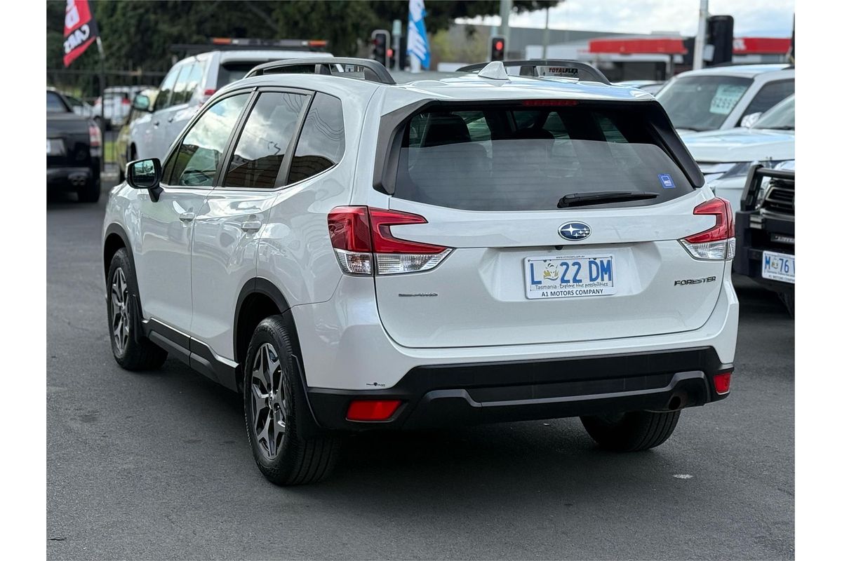 2020 Subaru Forester 2.5i S5