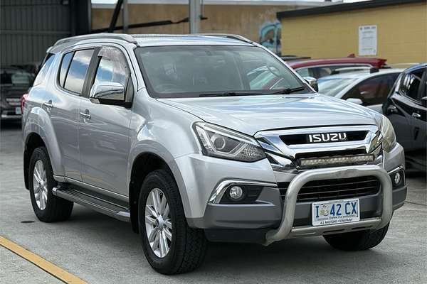 2018 Isuzu MU-X LS-T