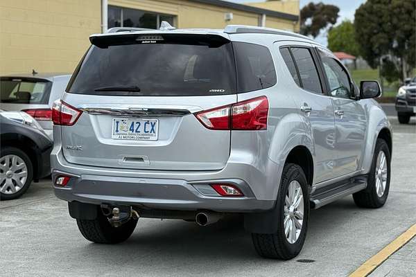 2018 Isuzu MU-X LS-T