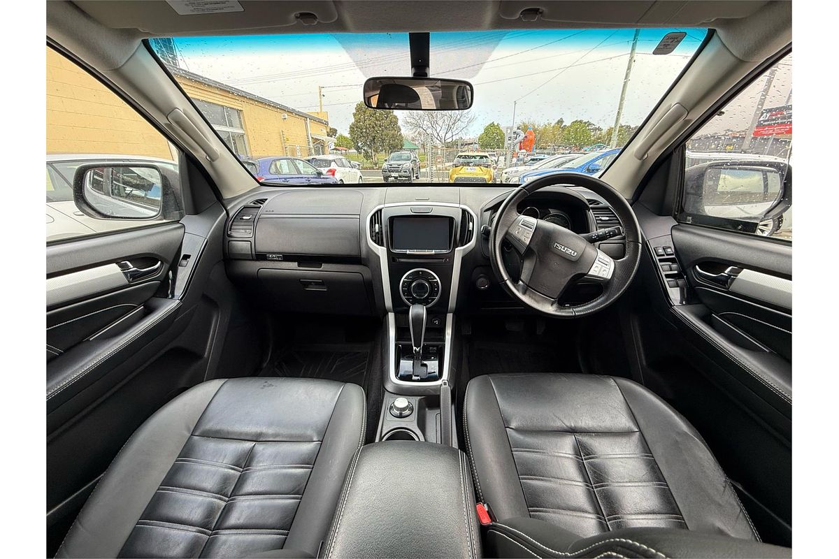 2018 Isuzu MU-X LS-T