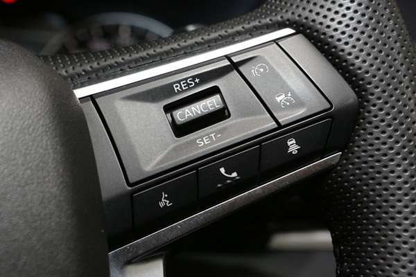 2024 Mitsubishi Outlander LS ZM
