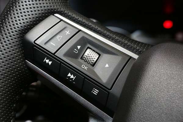 2024 Mitsubishi Outlander LS ZM