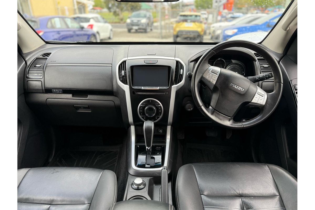 2018 Isuzu MU-X LS-T