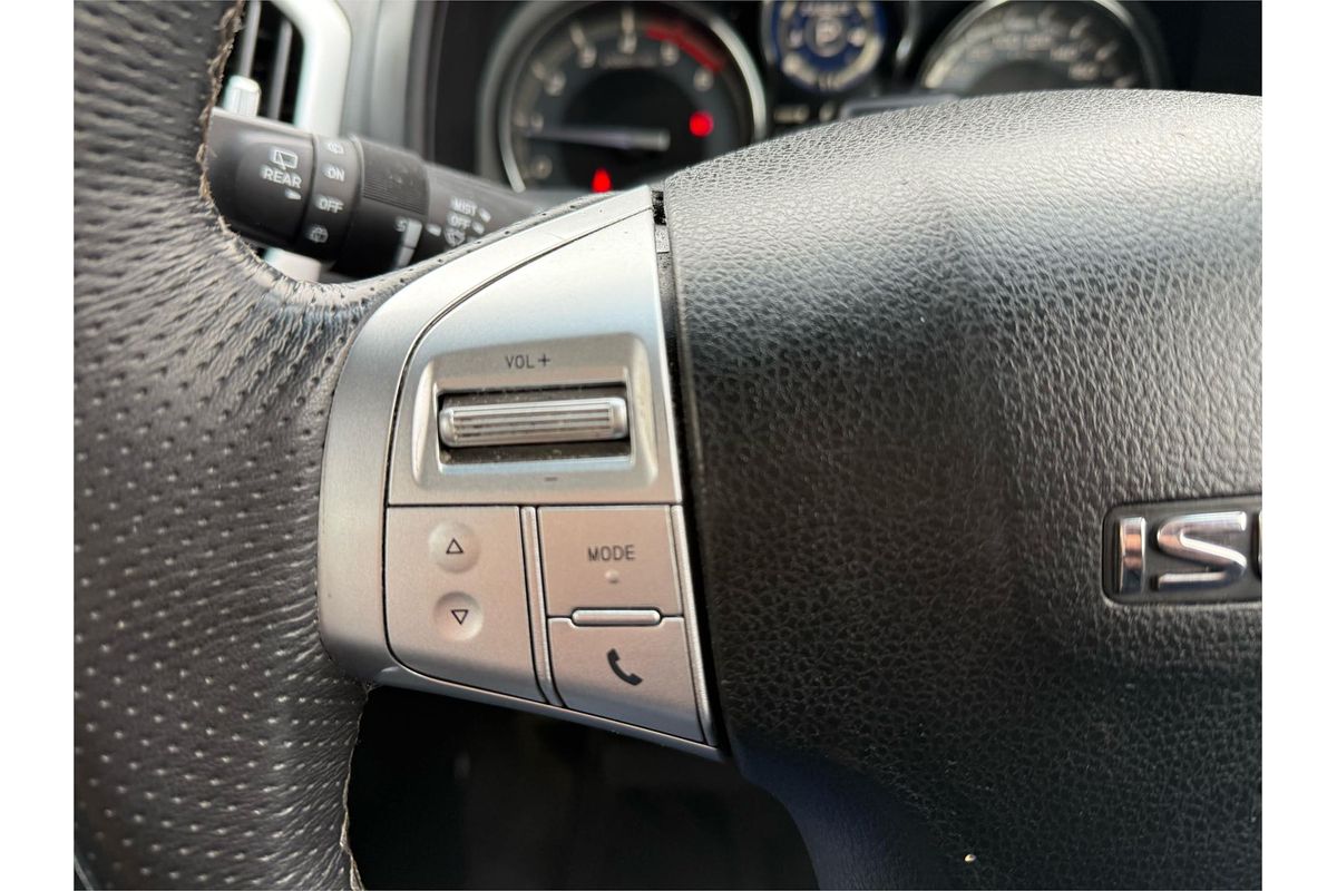 2018 Isuzu MU-X LS-T