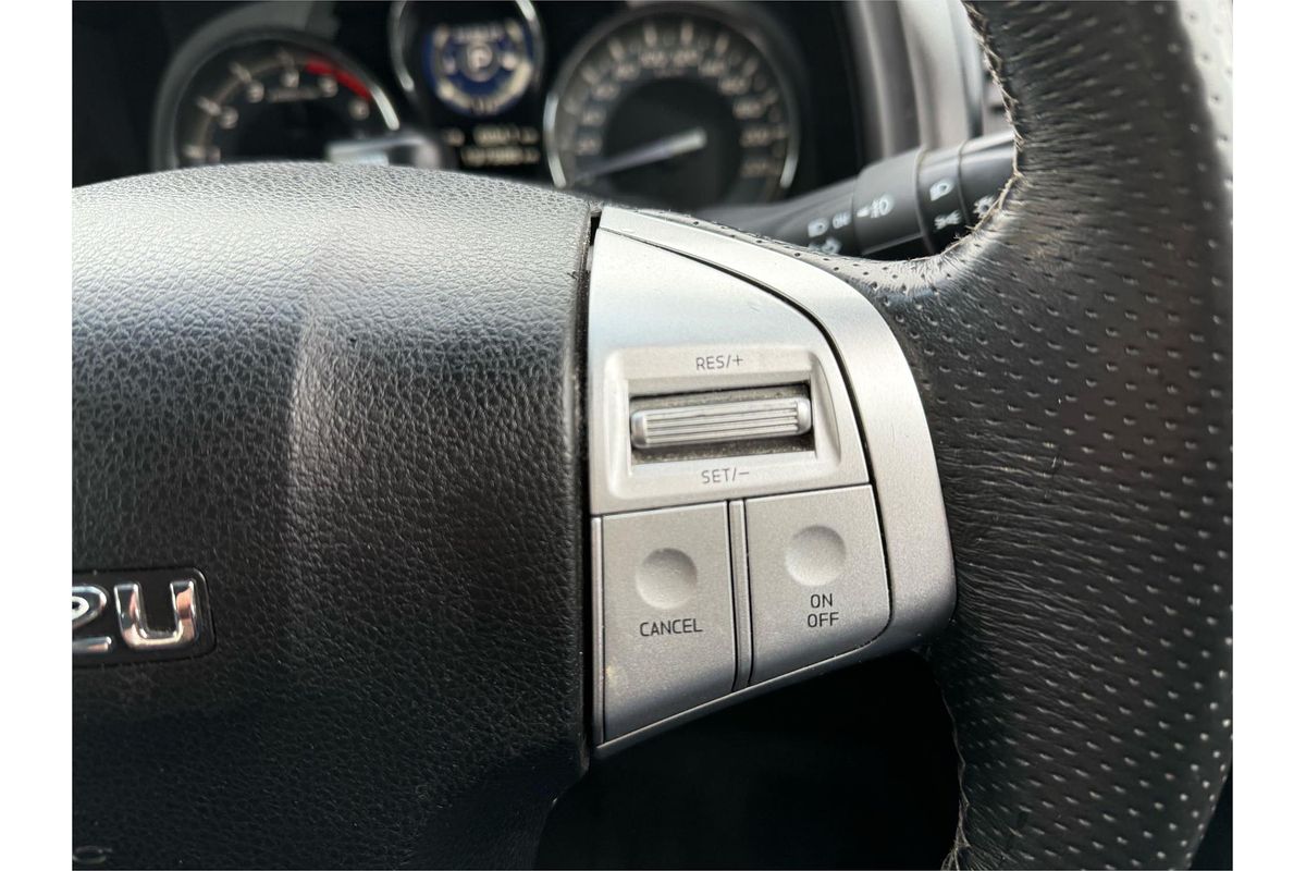 2018 Isuzu MU-X LS-T