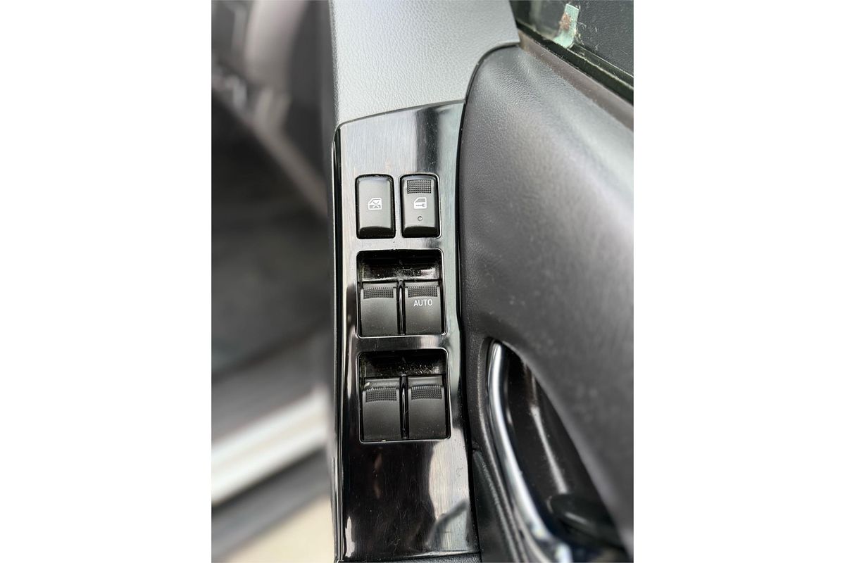 2018 Isuzu MU-X LS-T