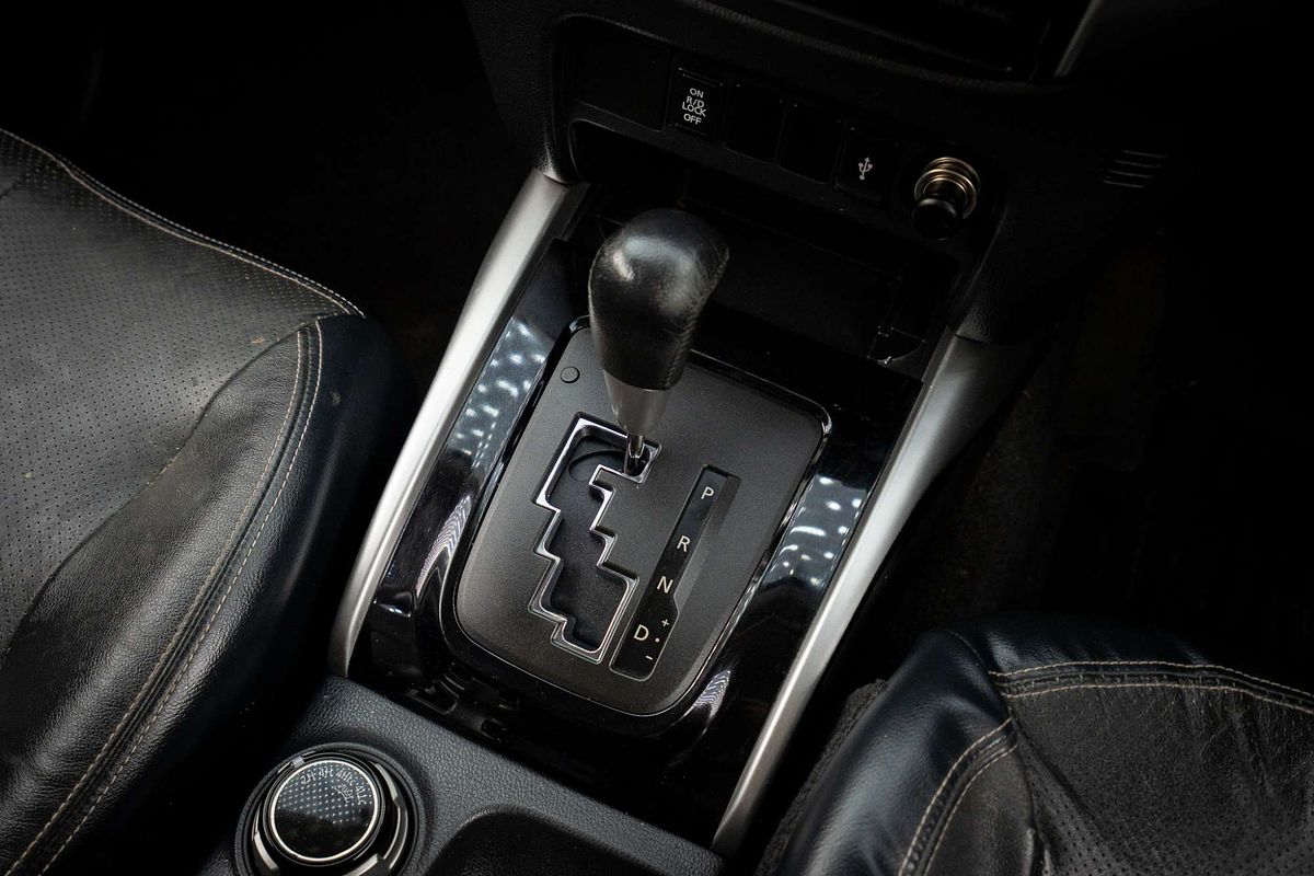 2015 Mitsubishi Triton Exceed MQ 4X4