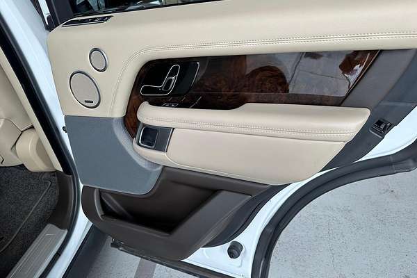 2018 Land Rover Range Rover SDV6 Vogue L405