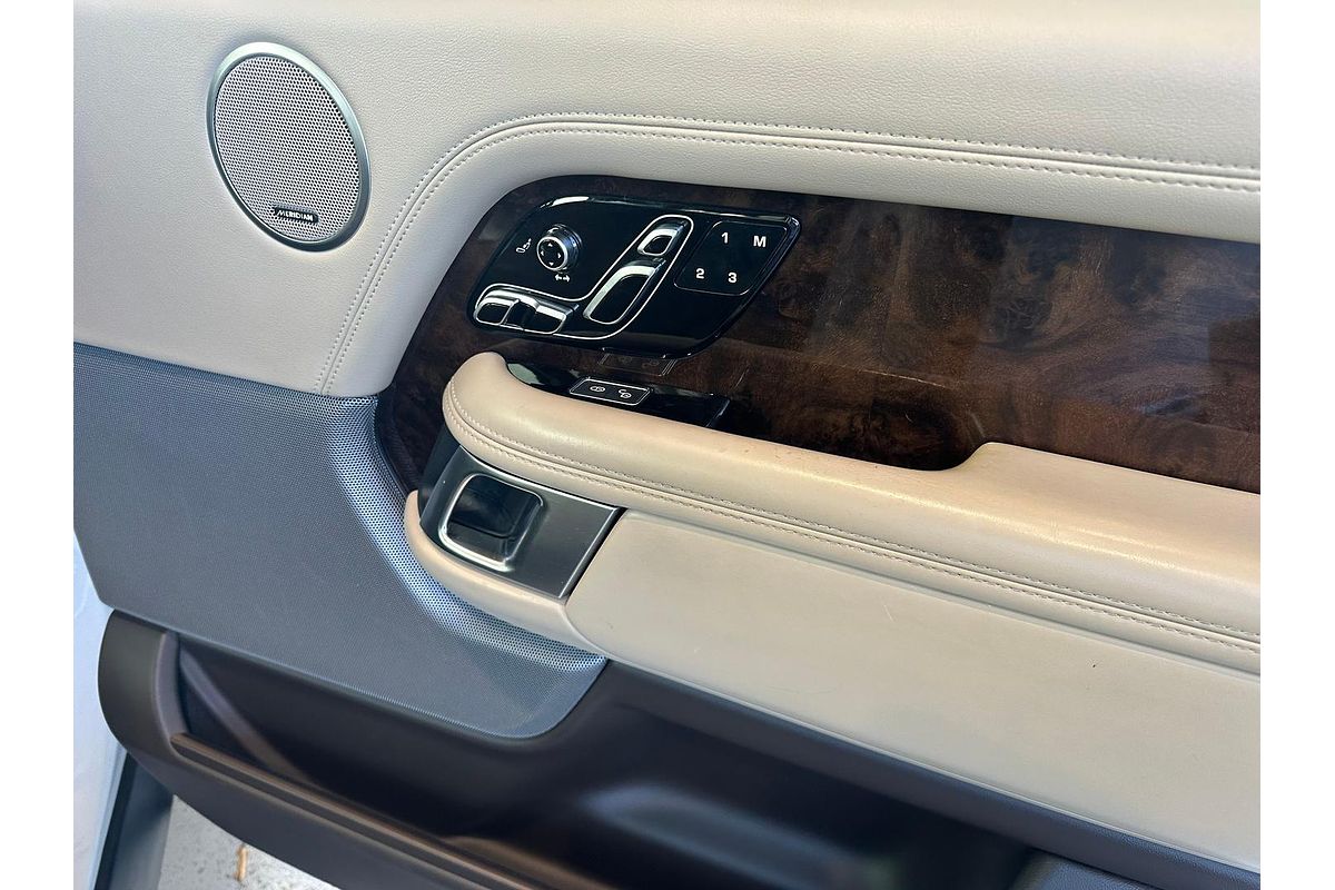 2018 Land Rover Range Rover SDV6 Vogue L405