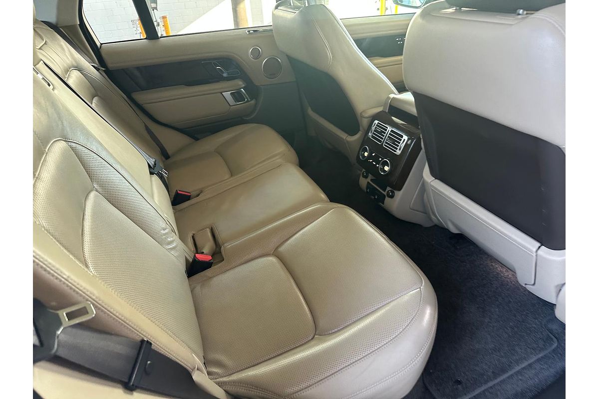 2018 Land Rover Range Rover SDV6 Vogue L405