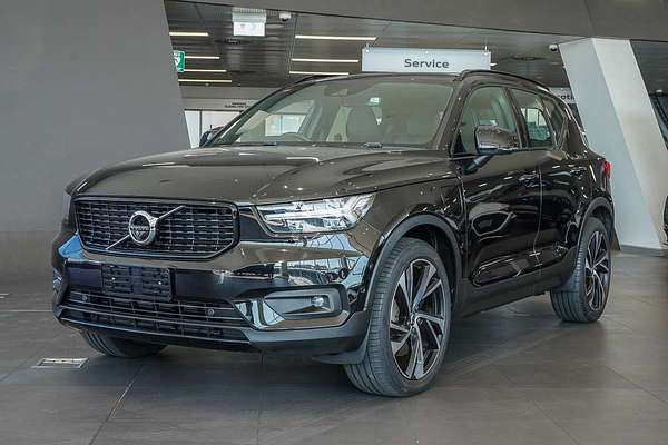 2021 Volvo XC40 Recharge Plug-In Hybrid