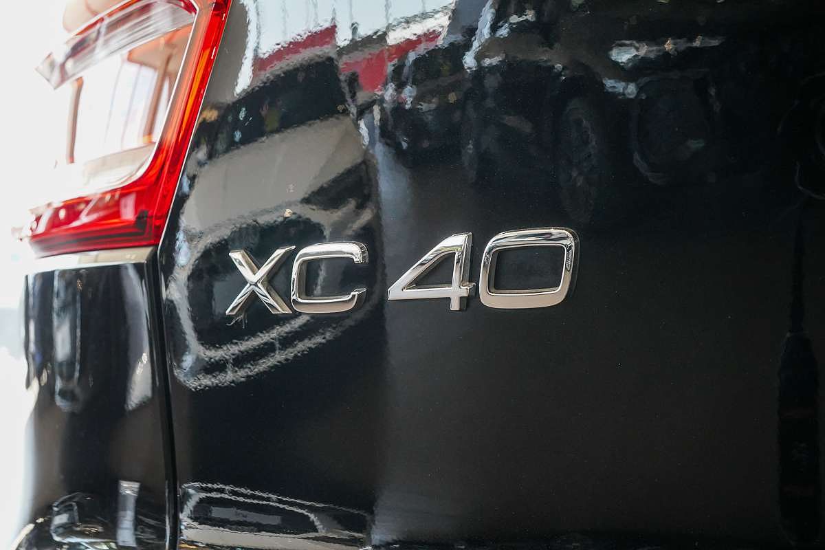 2021 Volvo XC40 Recharge Plug-In Hybrid