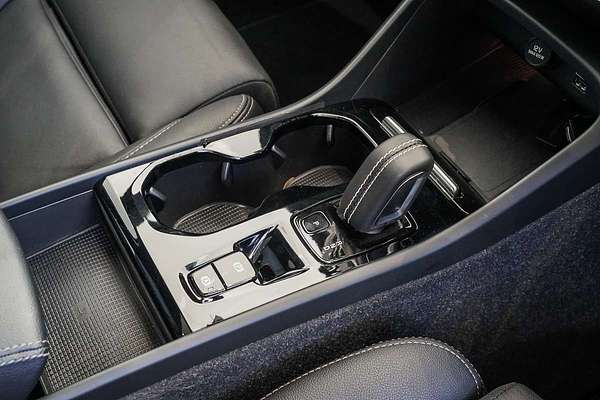 2021 Volvo XC40 Recharge Plug-In Hybrid