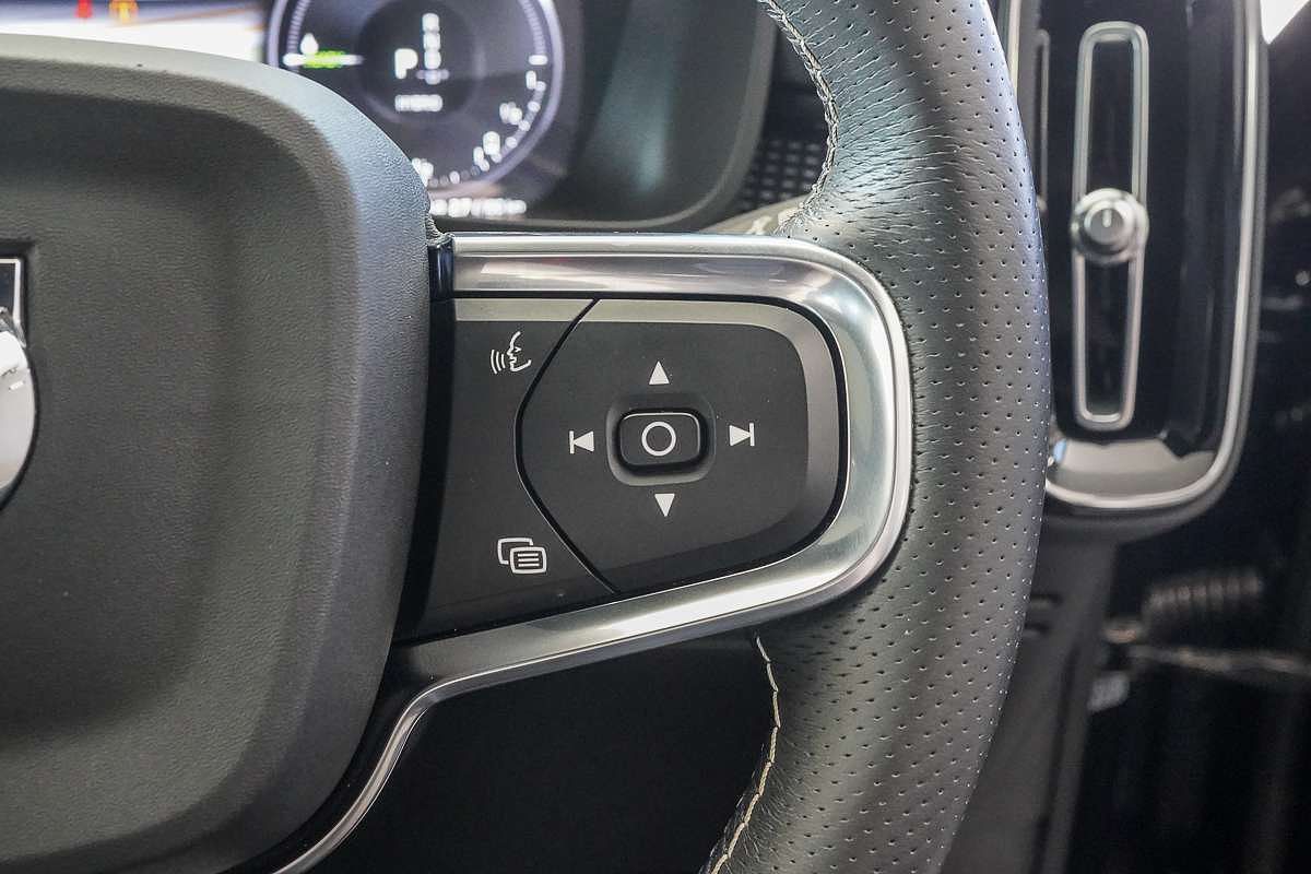 2021 Volvo XC40 Recharge Plug-In Hybrid