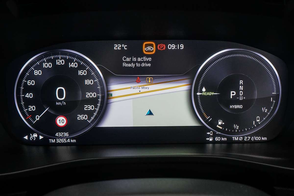 2021 Volvo XC40 Recharge Plug-In Hybrid