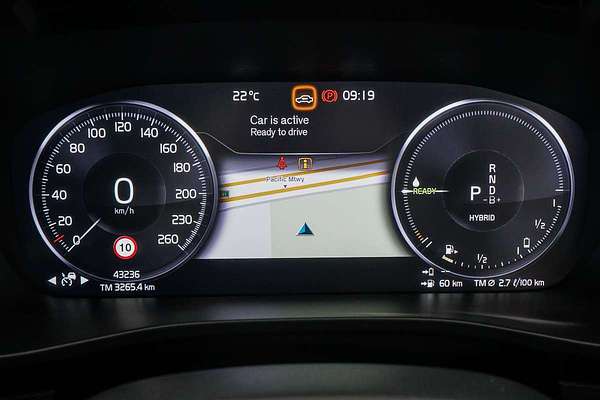 2021 Volvo XC40 Recharge Plug-In Hybrid