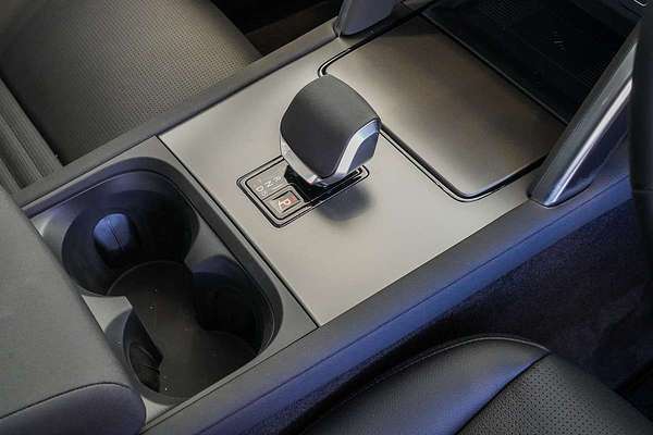 2024 Land Rover Discovery Sport P200 S L550