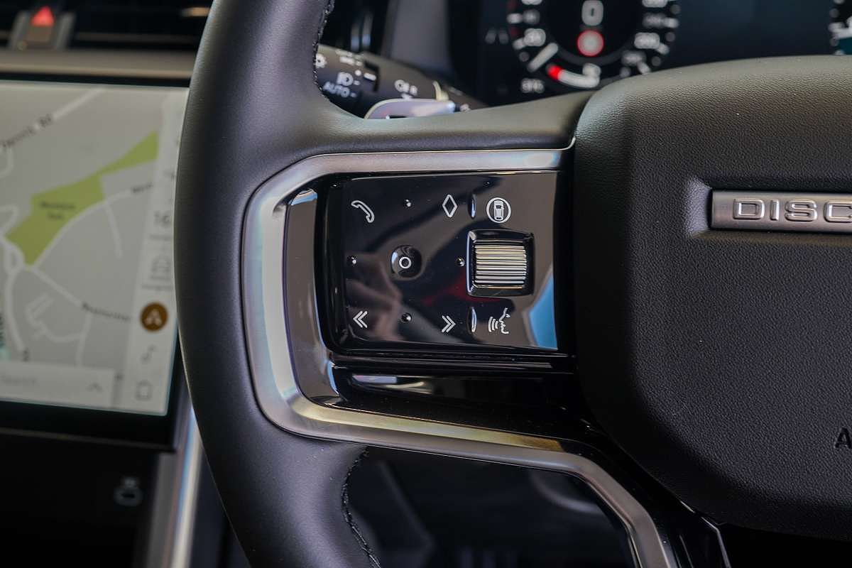 2024 Land Rover Discovery Sport P200 S L550