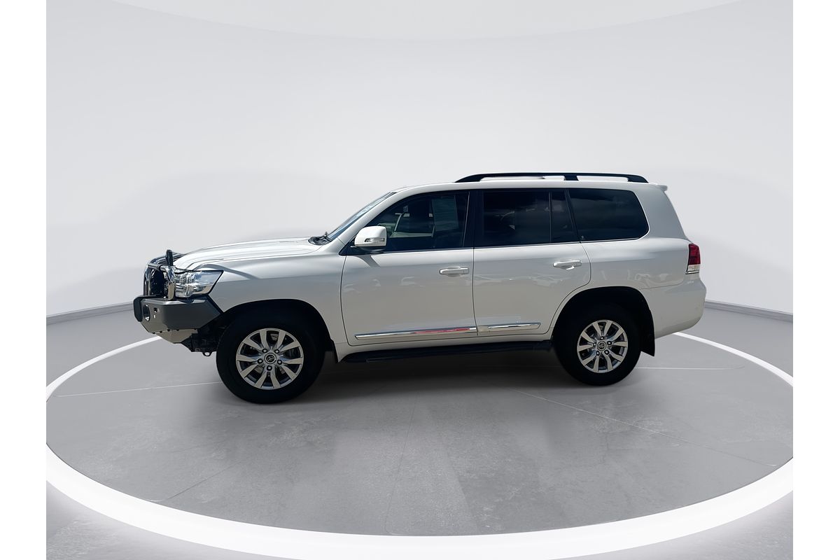 2021 Toyota Landcruiser Sahara VDJ200R