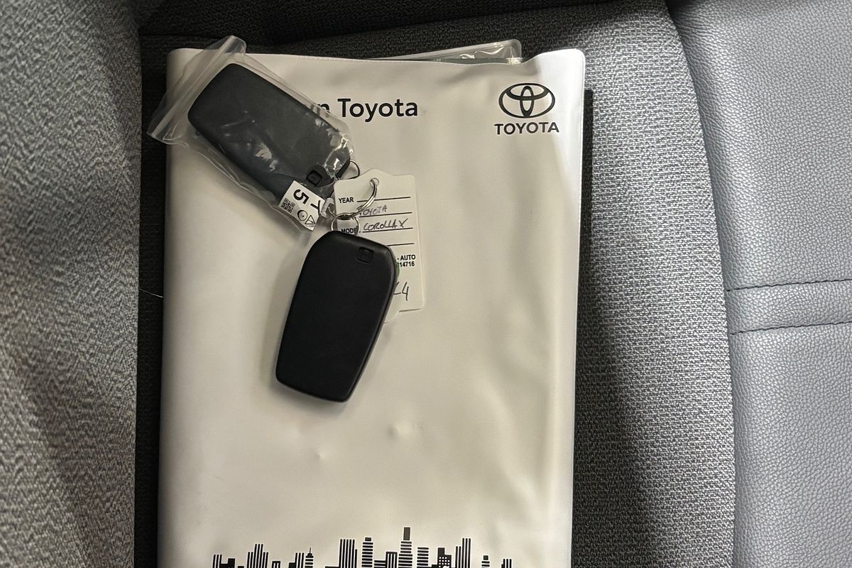 2024 Toyota Corolla Cross Hybrid Corolla Cross Hybrid GXL 2.0L Auto CVT 5 Door Hatch