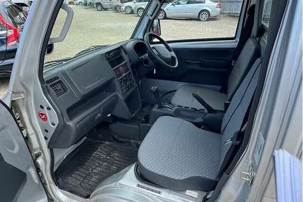 2023 Suzuki Carry KC DA16T ALL WHEEL DRIVE