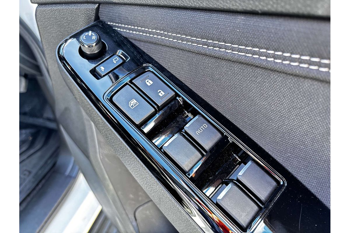 2025 Isuzu D-MAX LS-U 4X4