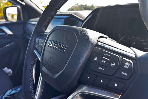 2025 Isuzu D-MAX LS-U 4X4