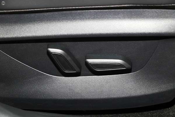 2025 MG MGS5 EV Essence 62 ZS3EM