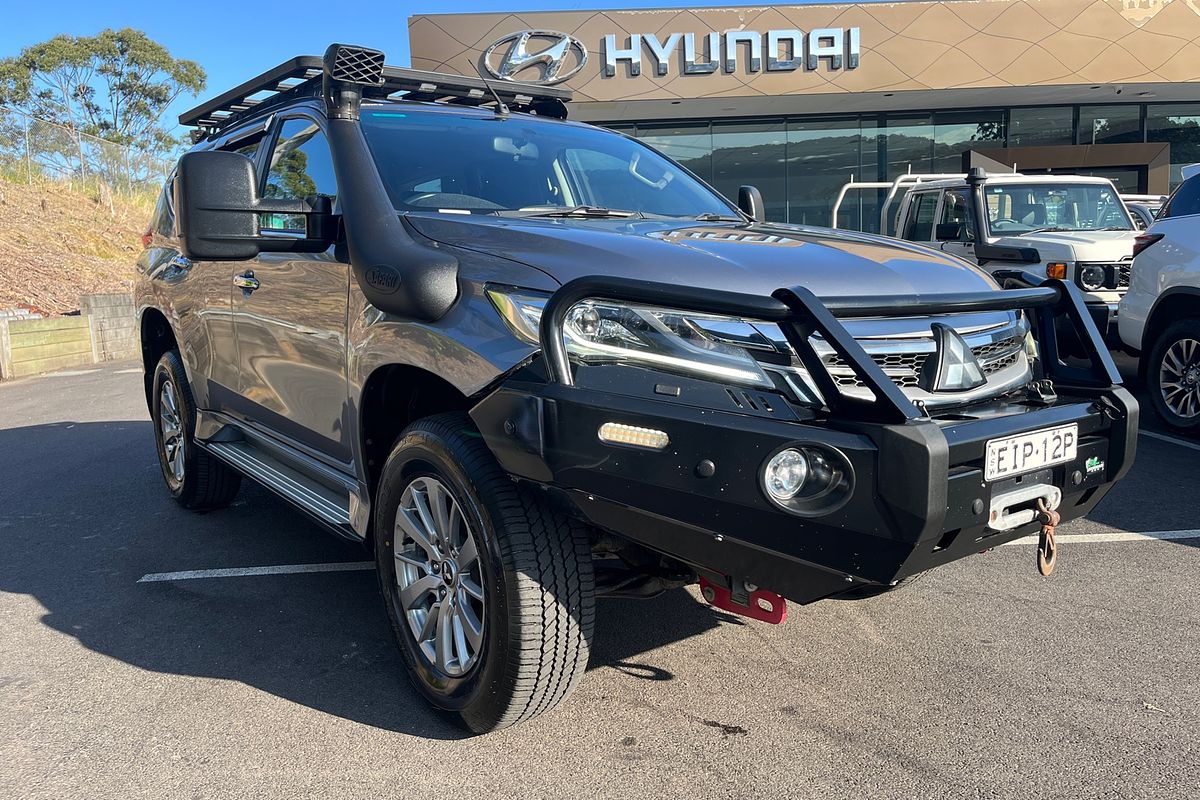 2019 Mitsubishi Pajero Sport GLX QE