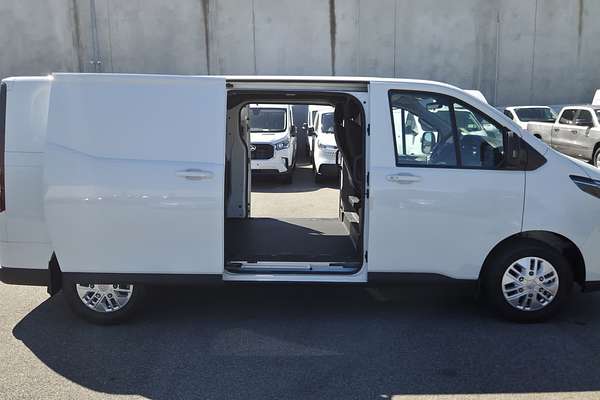 2025 LDV Deliver 7   LWB Low Roof
