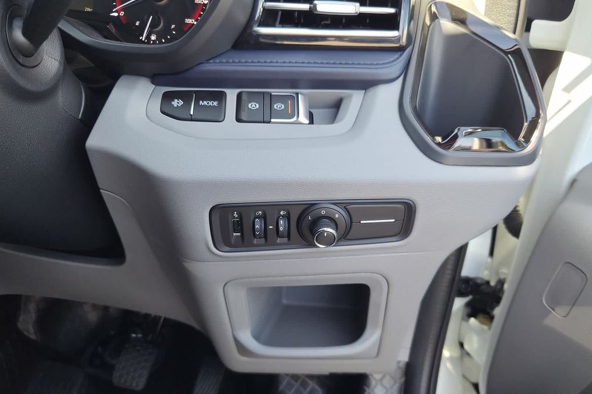 2025 LDV Deliver 7   LWB Low Roof