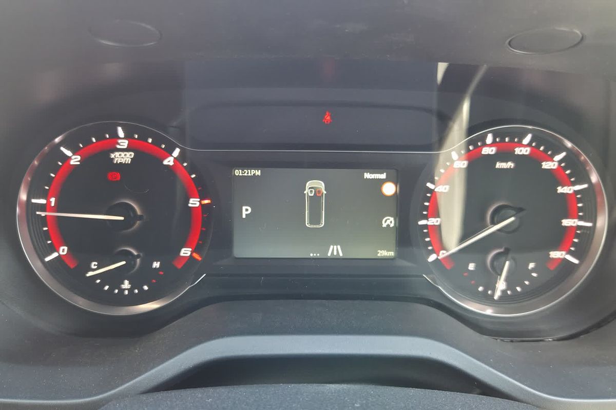 2025 LDV Deliver 7   LWB Low Roof