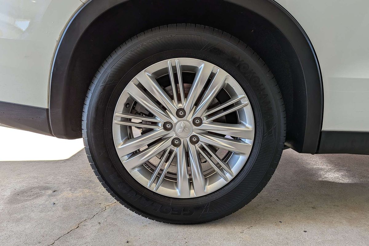 2021 Mitsubishi Outlander LS ZM