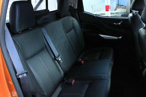 2017 Nissan Navara ST-X D23 Series 2 4X4