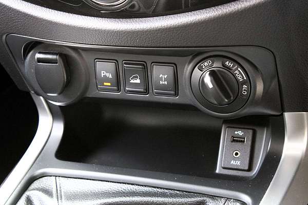 2017 Nissan Navara ST-X D23 Series 2 4X4