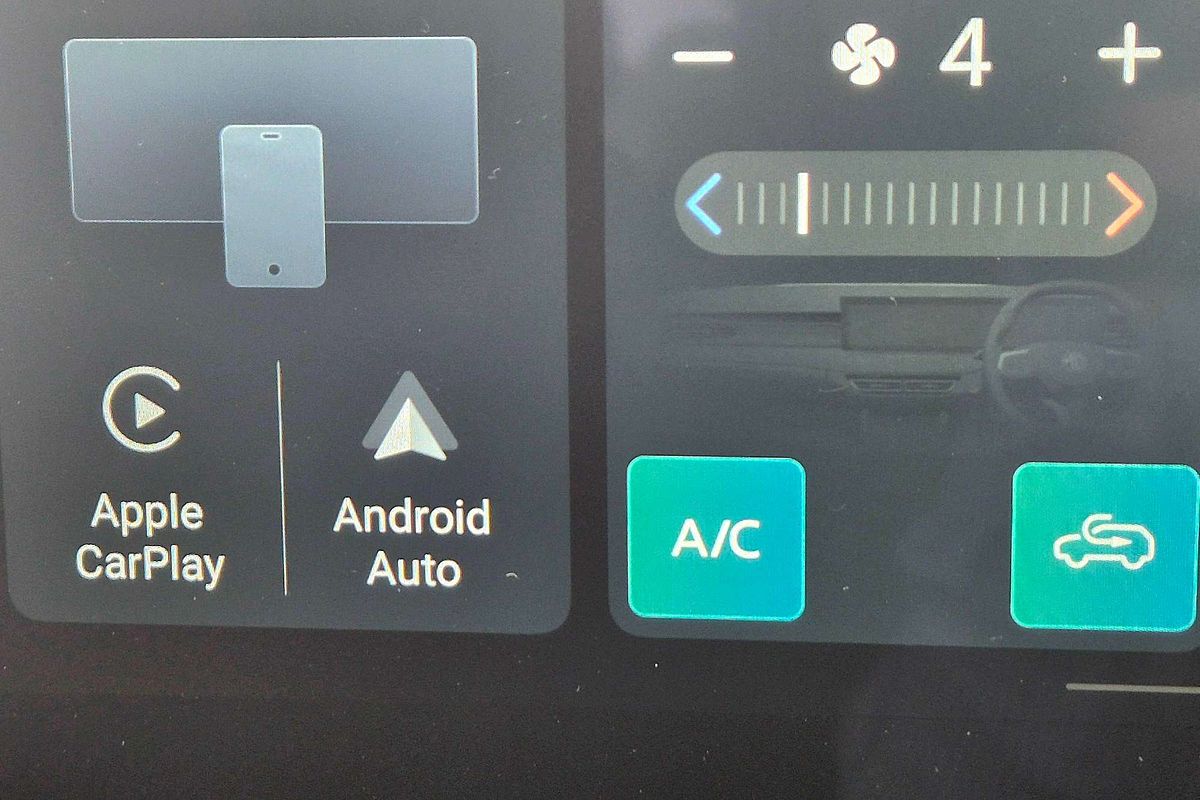 2025 MG HS Vibe AS33