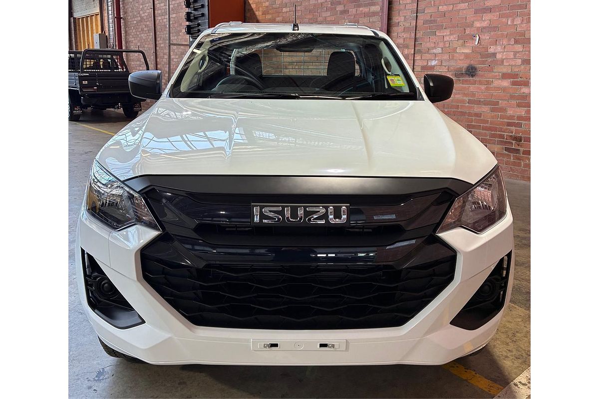 2025 Isuzu D-MAX SX 4X4