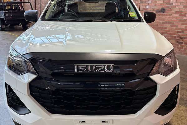 2025 Isuzu D-MAX SX 4X4