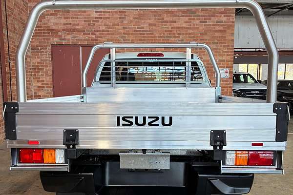 2025 Isuzu D-MAX SX 4X4
