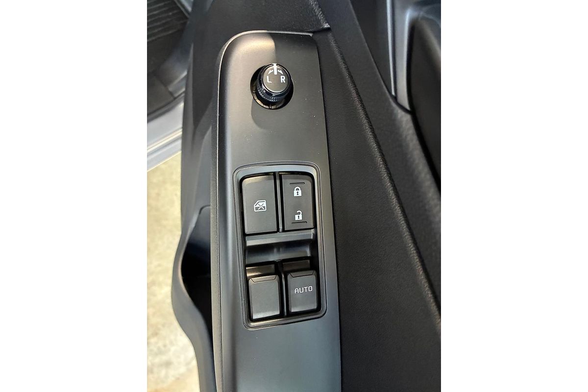 2025 Isuzu D-MAX SX 4X4