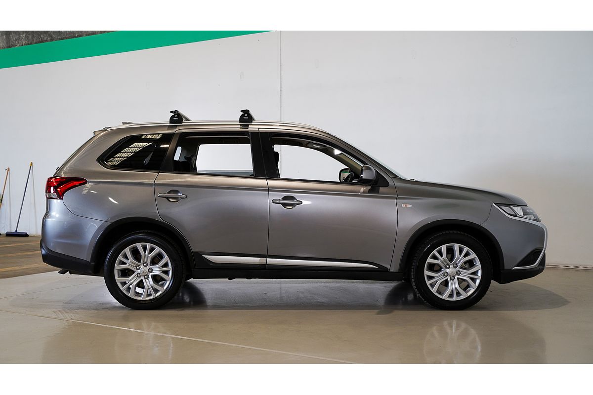 2020 Mitsubishi Outlander ES ZL