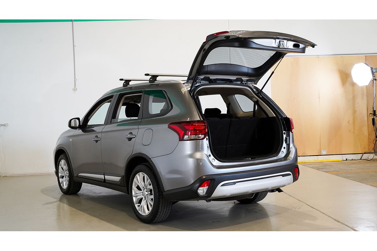 2020 Mitsubishi Outlander ES ZL